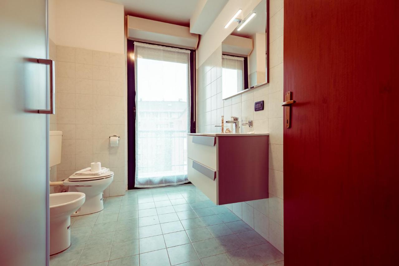 Adriano Apartment Турин Экстерьер фото